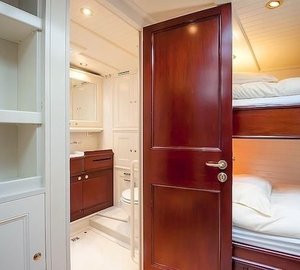 The 30m Yacht REESLE