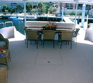 The 31m Yacht STRAY KAT