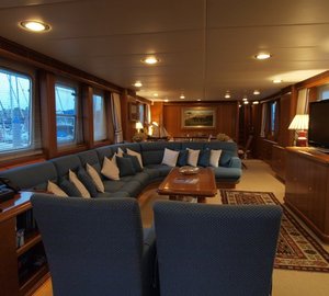 The 32m Yacht EVNIKE