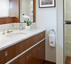 The 32m Yacht HEAVENLY DAZE