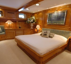 The 33m Yacht GARDENIA