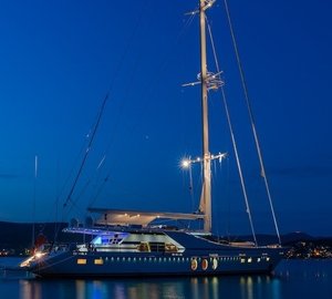 The 33m Yacht LADY SUNSHINE