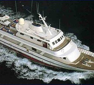 Cruising On Board Yacht GLORIOUS