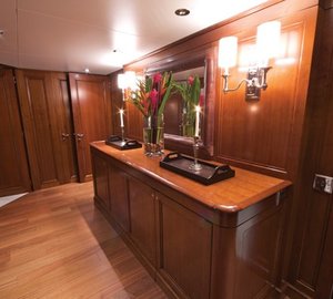 Hall On Board Yacht YOU & ME