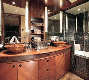 Bath On Board Yacht USHER