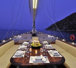 Eating/dining Furniture Fore Deck Aboard Yacht REGINA