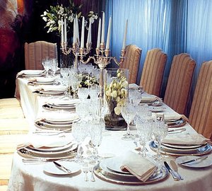 Furniture Set: Yacht ELEGANT 007's Eating/dining Saloon Captured