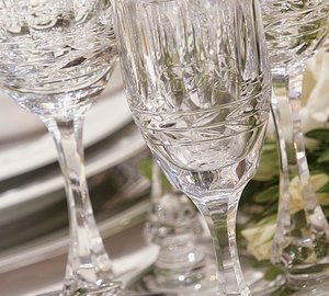 Glass: Yacht ELEGANT 007's Close Up Pictured