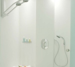 Showering: Yacht ELEGANT 007's Guest's Cabin Image