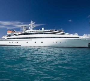 Premier Overview On Board Yacht ELEGANT 007