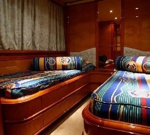 The 22m Yacht MIDNIGHT ROSE