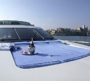 The 22m Yacht MIDNIGHT ROSE