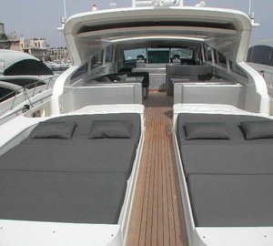 Life On Yacht SARAH A