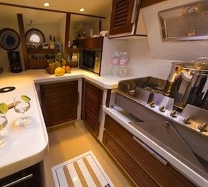 The 28m Yacht DAME DES TROPIQUES