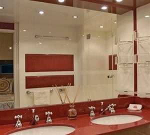 The 31m Yacht MAGIC DREAM