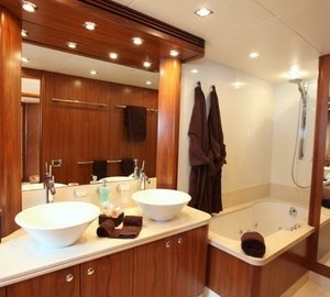 The 32m Yacht MOLIVER