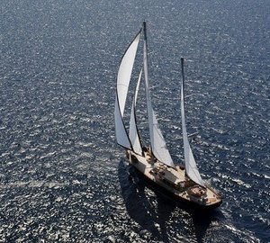 The 35m Yacht CASA DELL ARTE II