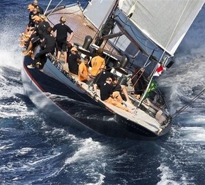 The 35m Yacht FIREFLY