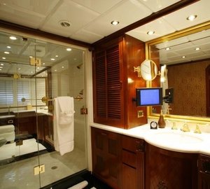 Main Master Bath Aboard Yacht OCEAN CLUB