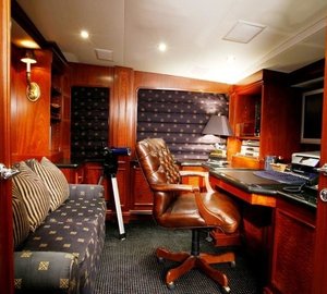 Office On Yacht OCEAN CLUB