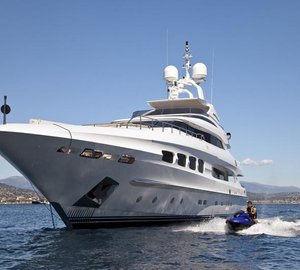 Forward Aboard Yacht MANIFIQ