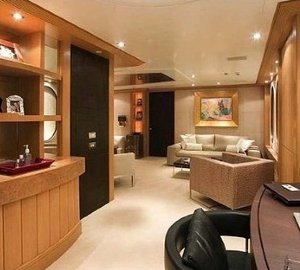 Inside Drinks Bar Aboard Yacht MALIBU