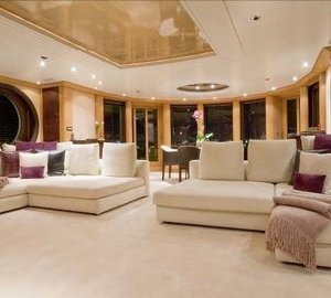 Sky-lounge Aboard Yacht MALIBU