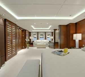 Guest's Cabn On Board Yacht HUNTRESS