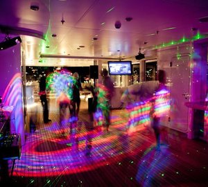 Discotec Cruising On Board Yacht HUNTRESS