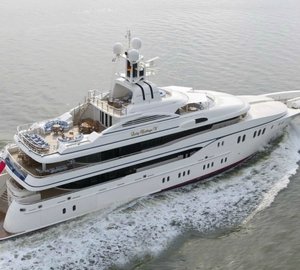 Overview: Yacht LADY KATHRYN V's Cruising Photograph