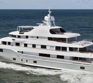 Cruising Aboard Yacht BATON ROUGE