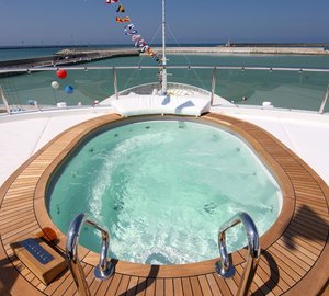 Jacuzzi Pool On Yacht SEANNA