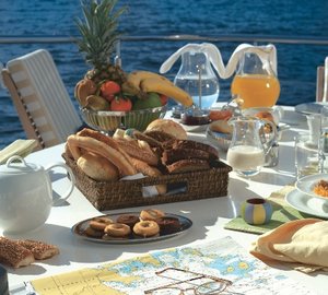 CARMEN SERENA breakfast