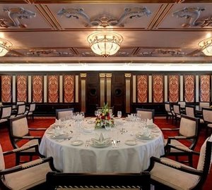 Eating/dining Saloon Aboard Yacht LOALOAT AL BEHAR