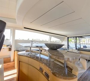 The 25m Yacht PERSHING 82