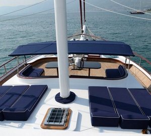 Life On Board Yacht AURUM