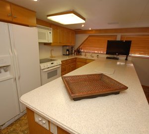 The 29m Yacht GOLDEN RULE