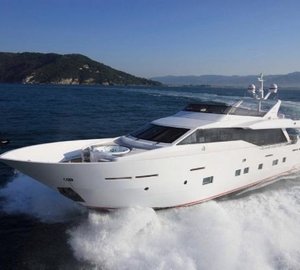 The 30m Yacht AURORA