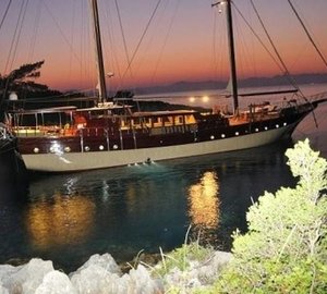 The 30m Yacht BROTHERS