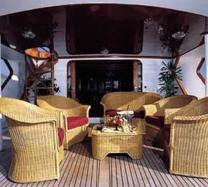 The 30m Yacht SPREZZATURA