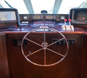 The 30m Yacht SUNDAY MONEY