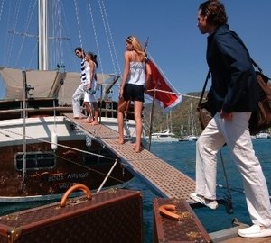 The 34m Yacht ECCE NAVIGO