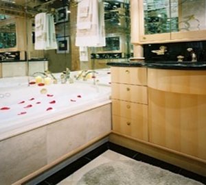 The 35m Yacht HARMONY