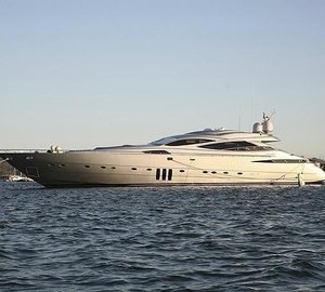 The 35m Yacht MISTRAL 55