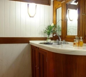 Main Master Bath On Board Yacht AELLO