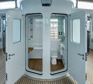 The 39m Yacht CARYALI