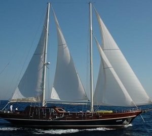 The 40m Yacht KAYA GUNERI V