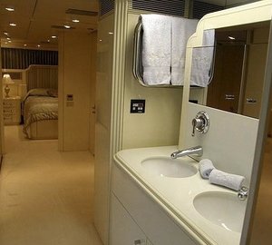 Bath With Cabin On Board Yacht LADY ARRAYA