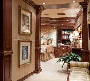 Main Master Lobby On Board Yacht LAGNIAPPE
