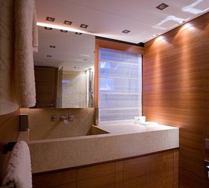 Daytime Toilet On Yacht SEAKID